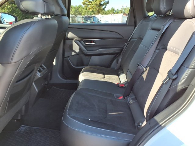 Certified Used 2026 White Mazda 2.5 S Preferred image 18