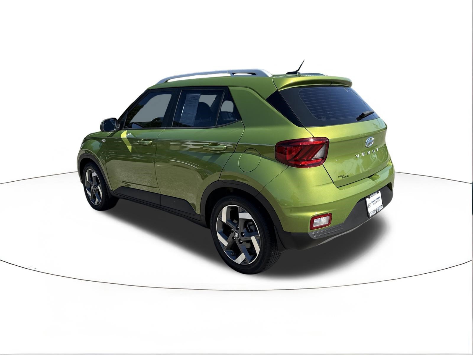 Used 2024 Green Apple Hyundai SEL image 5