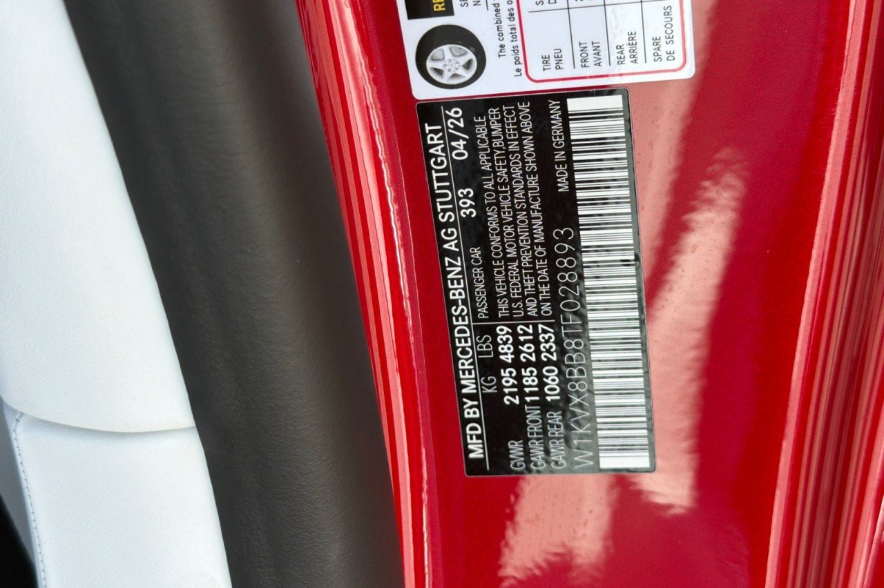 New 2026 MANUFAKTUR garnet red metallic (Red Ambiance) Mercedes-Benz Maybach SL 680 Monogram Series Roadster image 28