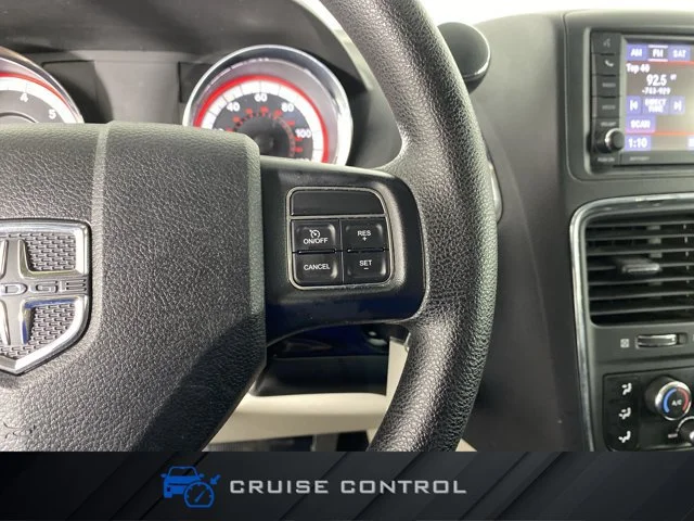 Used 2018 Blue Dodge SE image 21