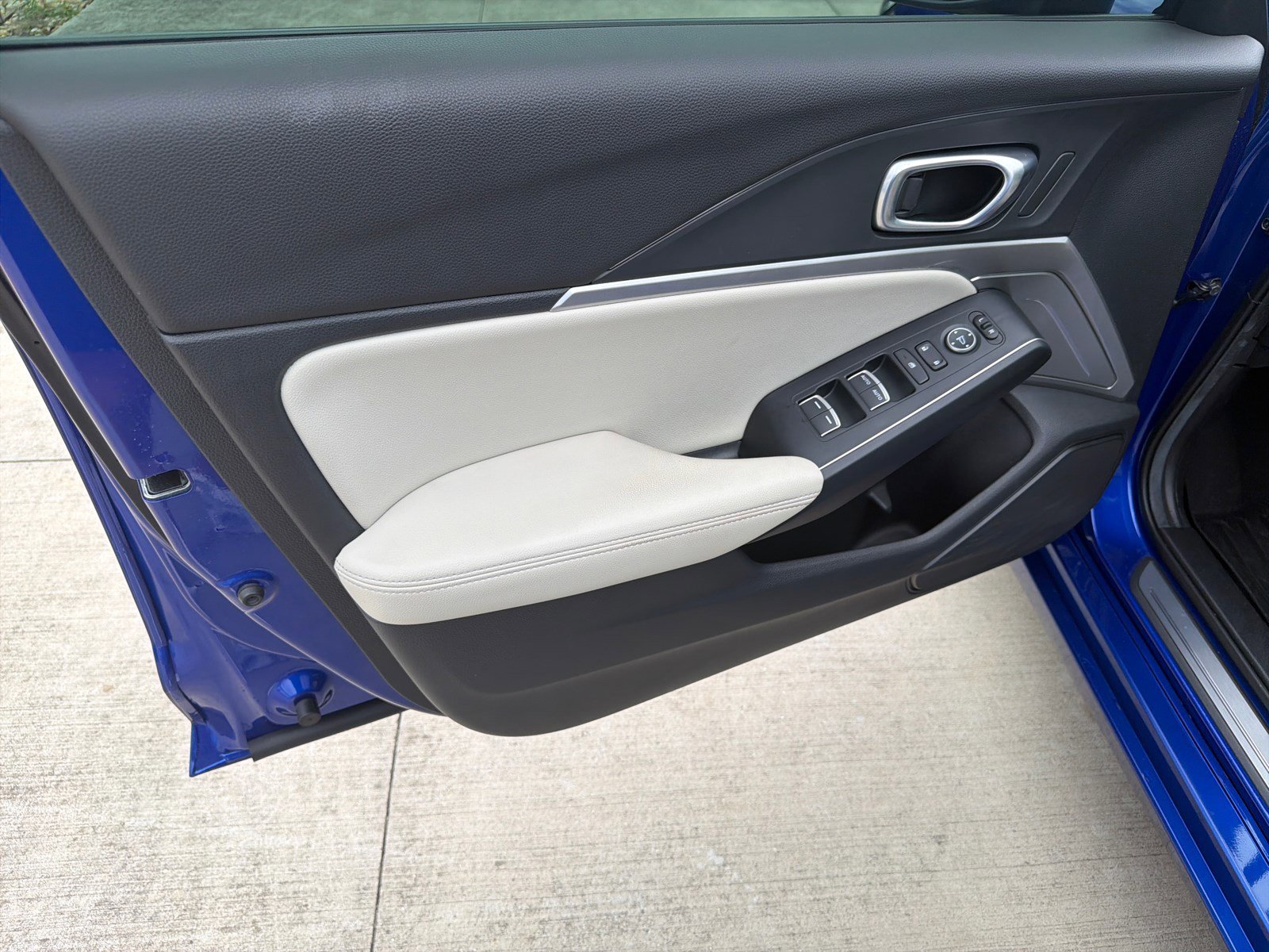 Used 2024 Apex Blue Pearl Acura with A-Spec Package image 12