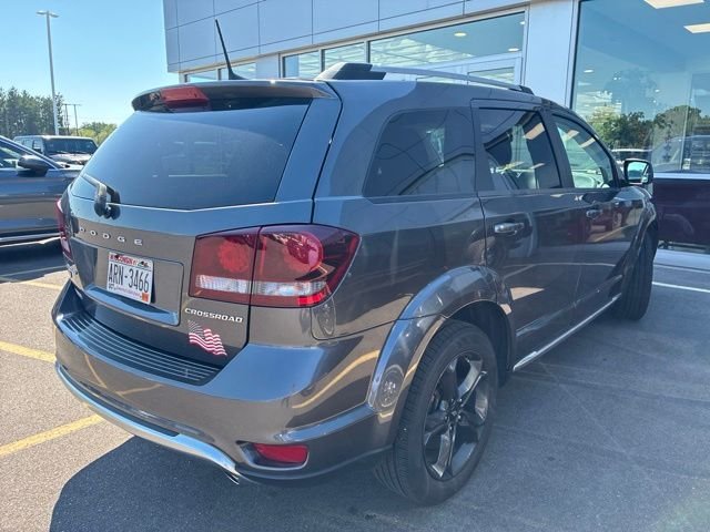 Used 2019 Granite Crystal Metallic Clearcoat Dodge Crossroad image 11