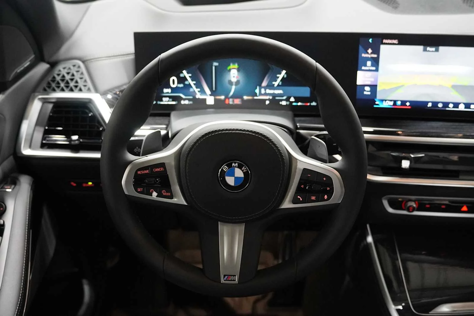New 2026 Mineral White Metallic BMW xDrive40i image 13