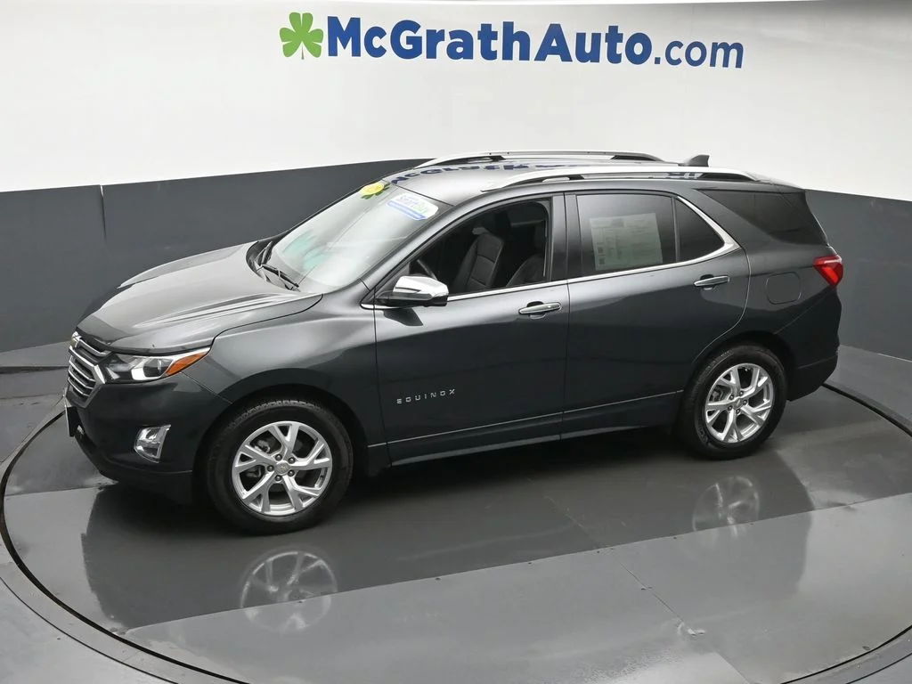 Used 2021 Gray Chevrolet Premier image 22
