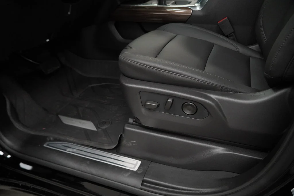 New 2026 Black Chevrolet RST image 23
