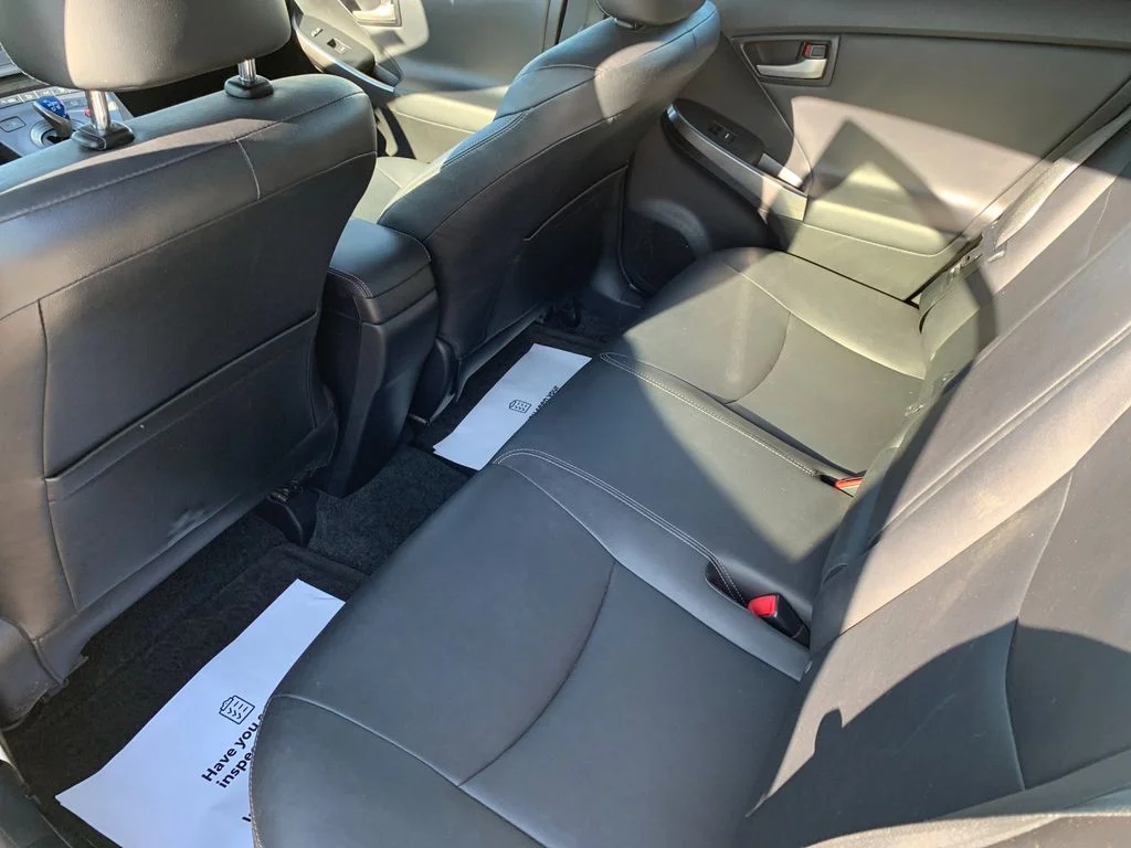 Used 2015 White Toyota Persona Series Special Edition image 14