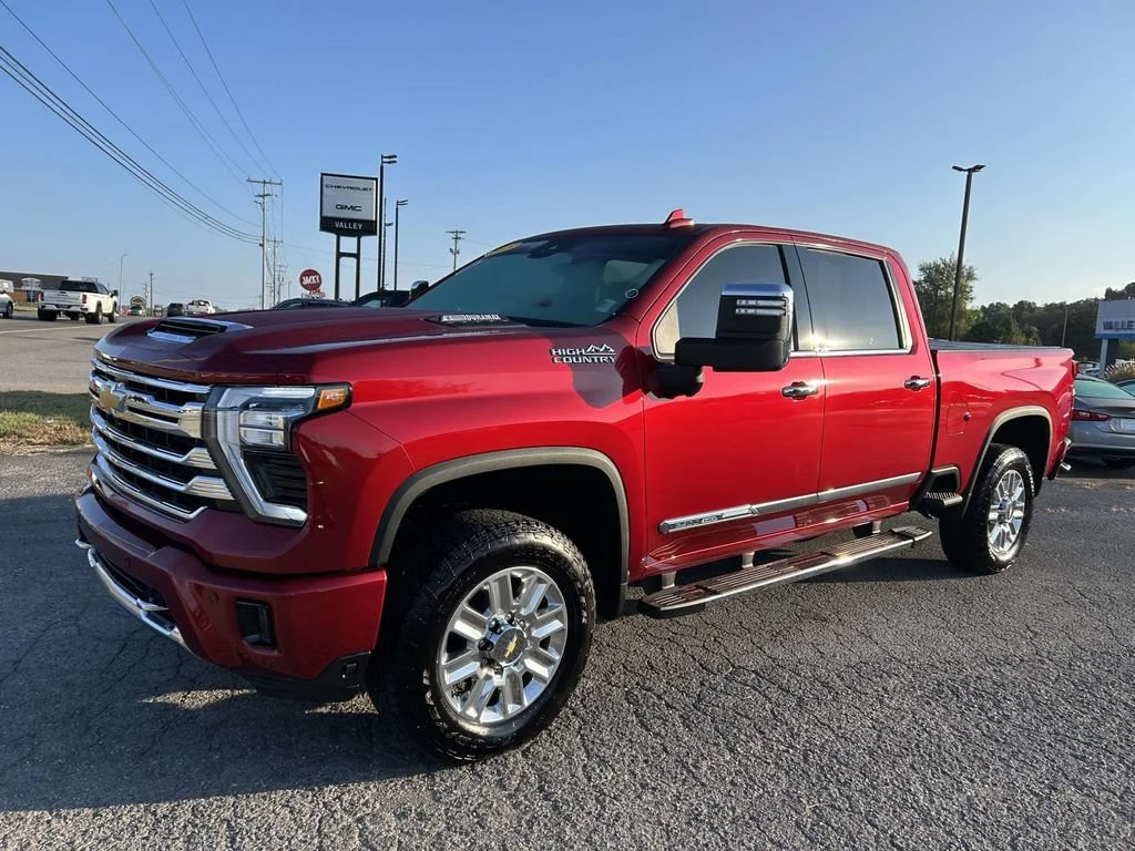 Used 2025 Radiant Red Tintcoat Chevrolet High Country image 8