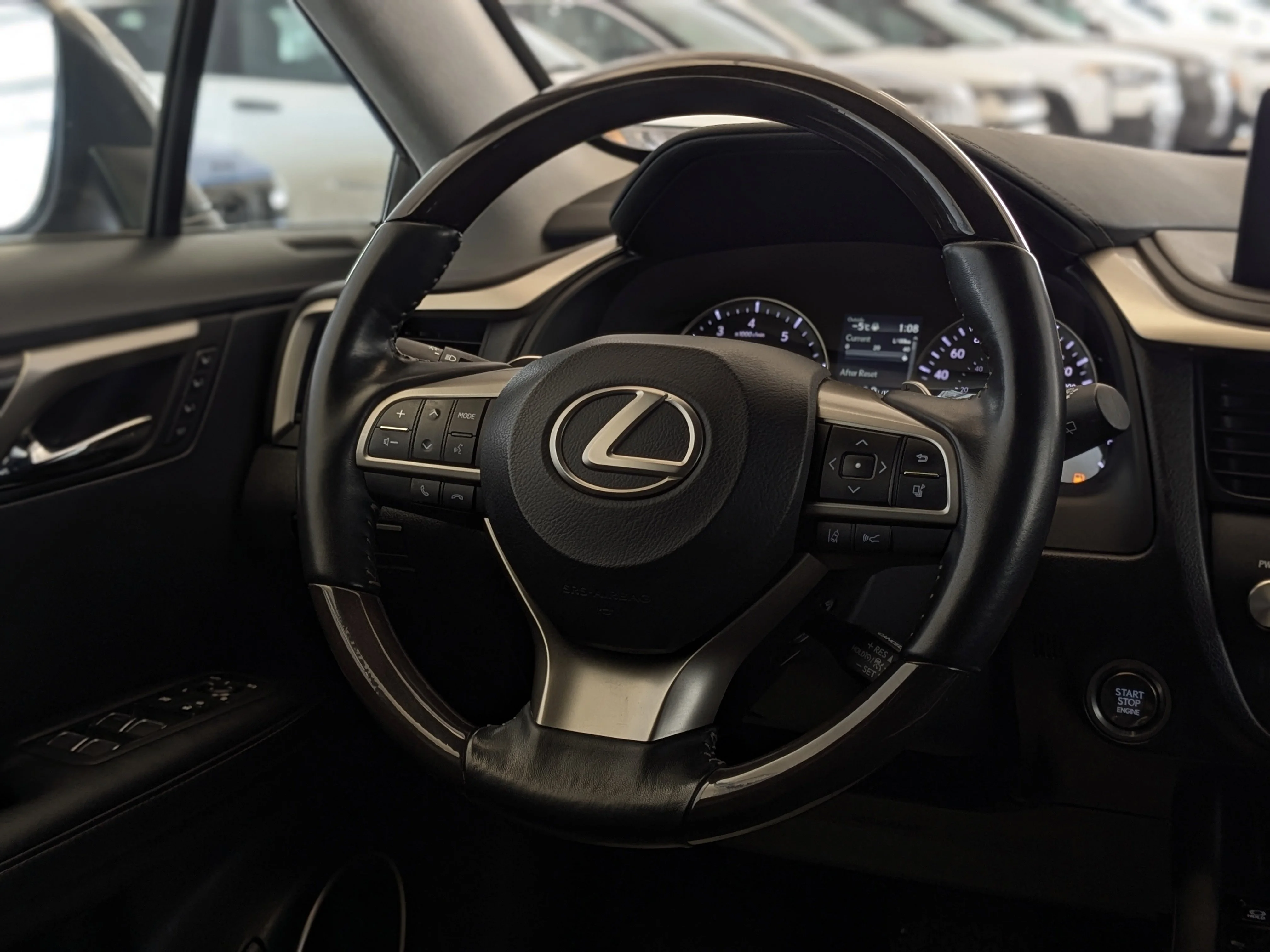 Used 2020 Silver Lexus RX 350 - 8 Touchscreen - Leather - Sunroof - image 17