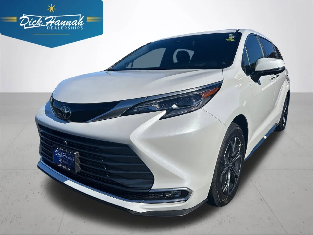 2026 Toyota Sienna Platinum