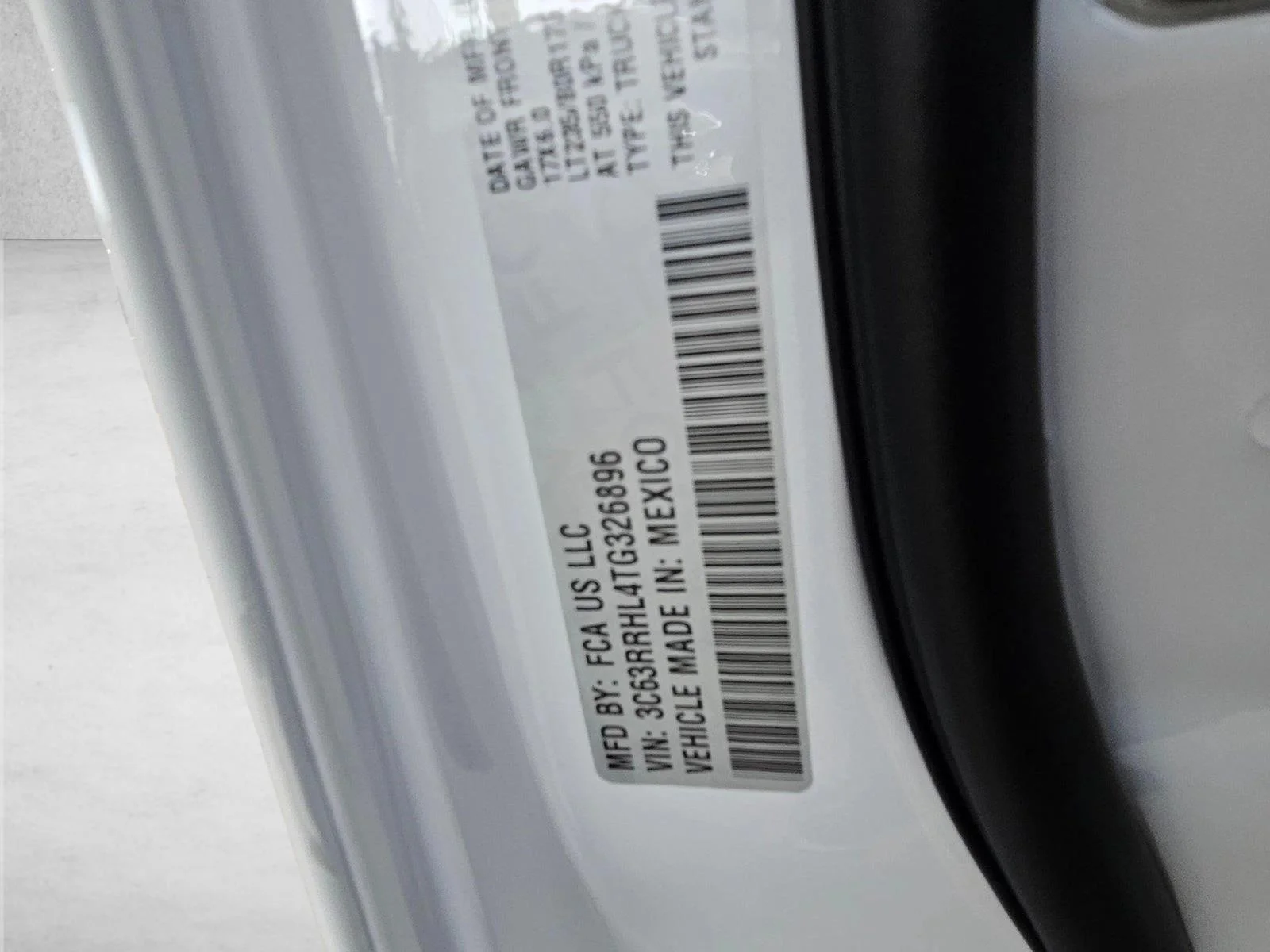 New 2026 Bright White Clear-Coat Exterior Paint RAM Lone Star image 17