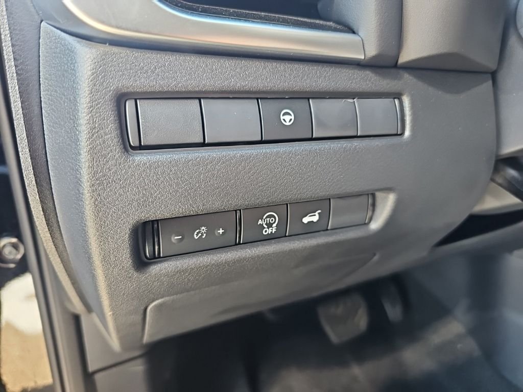 Used 2025 Black Nissan Rock Creek image 15