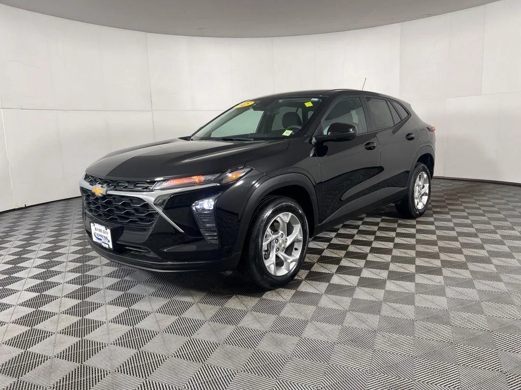 Used 2025 Black Metallic Chevrolet LS image 22