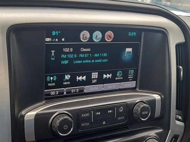 Used 2018 Gray GMC SLT image 22