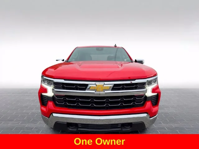 Used 2025 Red Chevrolet LT image 2