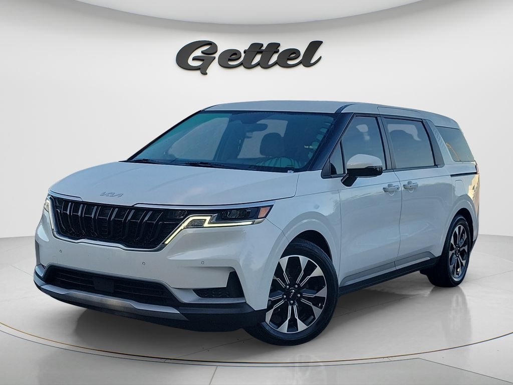 2024 Kia Sedona EX's photo