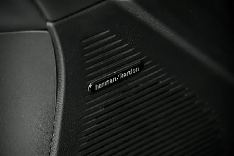 Used 2020 Granite Pearl Coat Dodge SRT Hellcat Redeye image 14