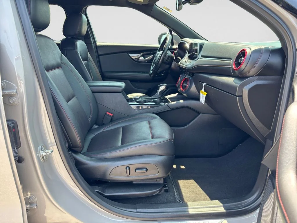 Used 2021 Gray Chevrolet RS image 15