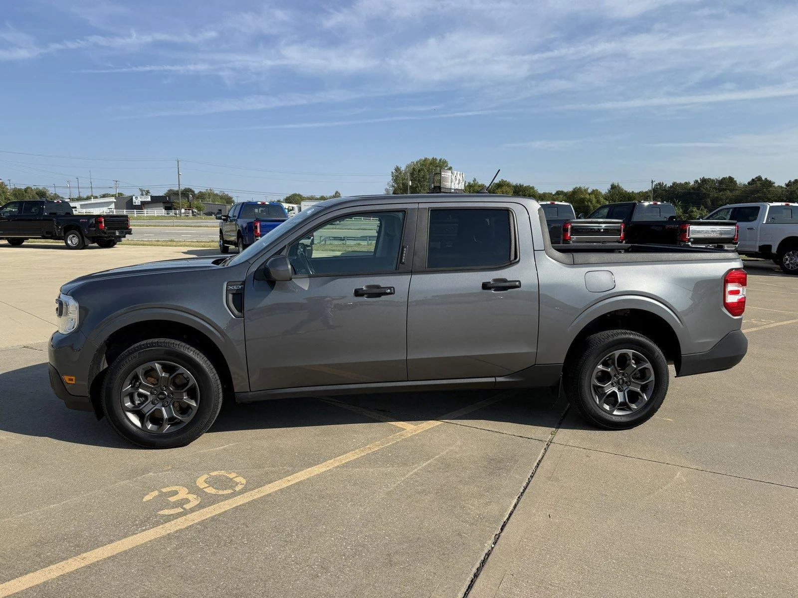 Used 2022 Carbonized Gray Ford XLT image 5