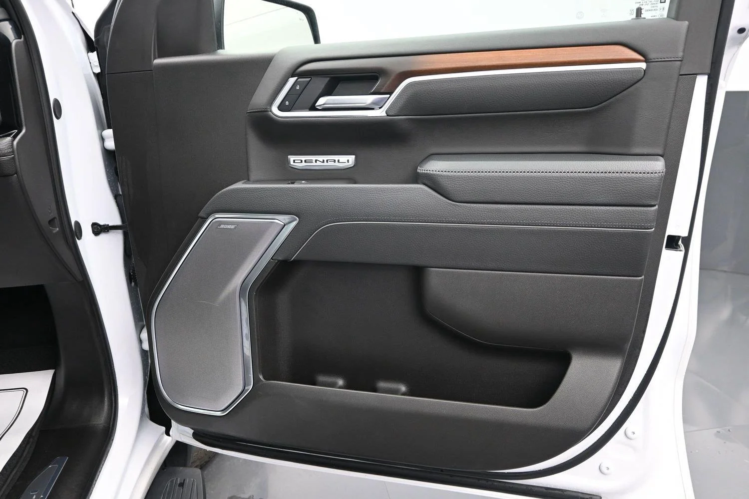 2025 GMC Sierra 1500 Denali - Photo 9
