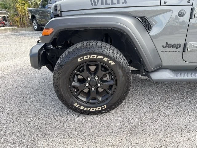 Used 2023 Gray Jeep Willys image 34