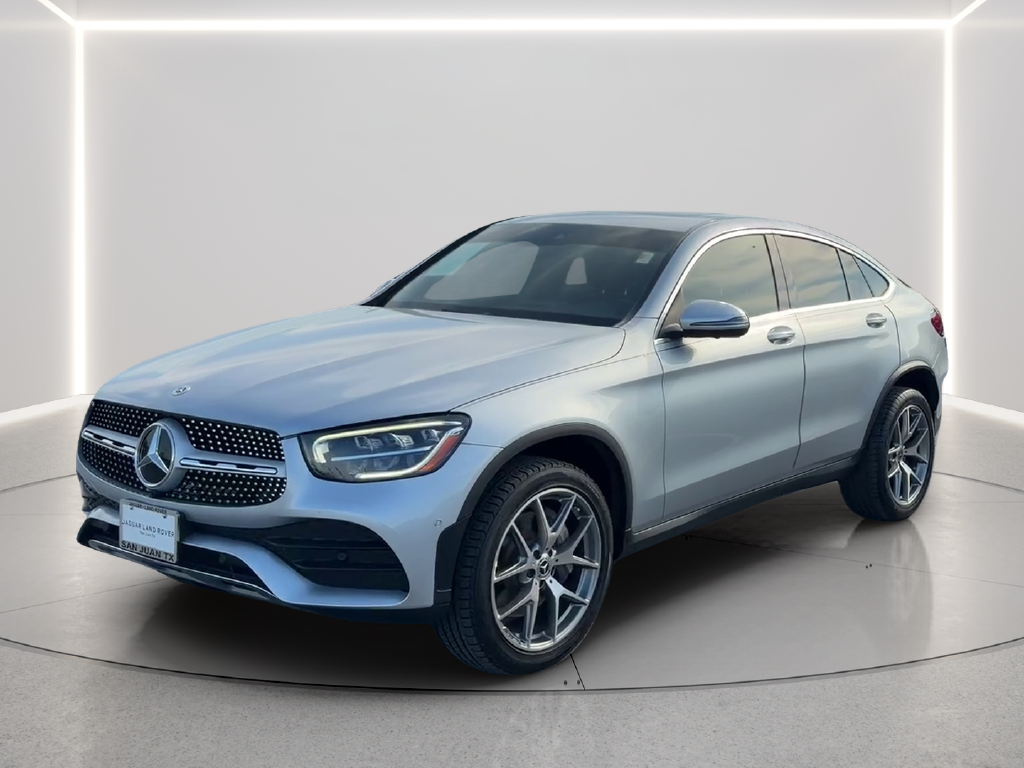 Used 2023  Mercedes-Benz GLC 300 Coupe image 1