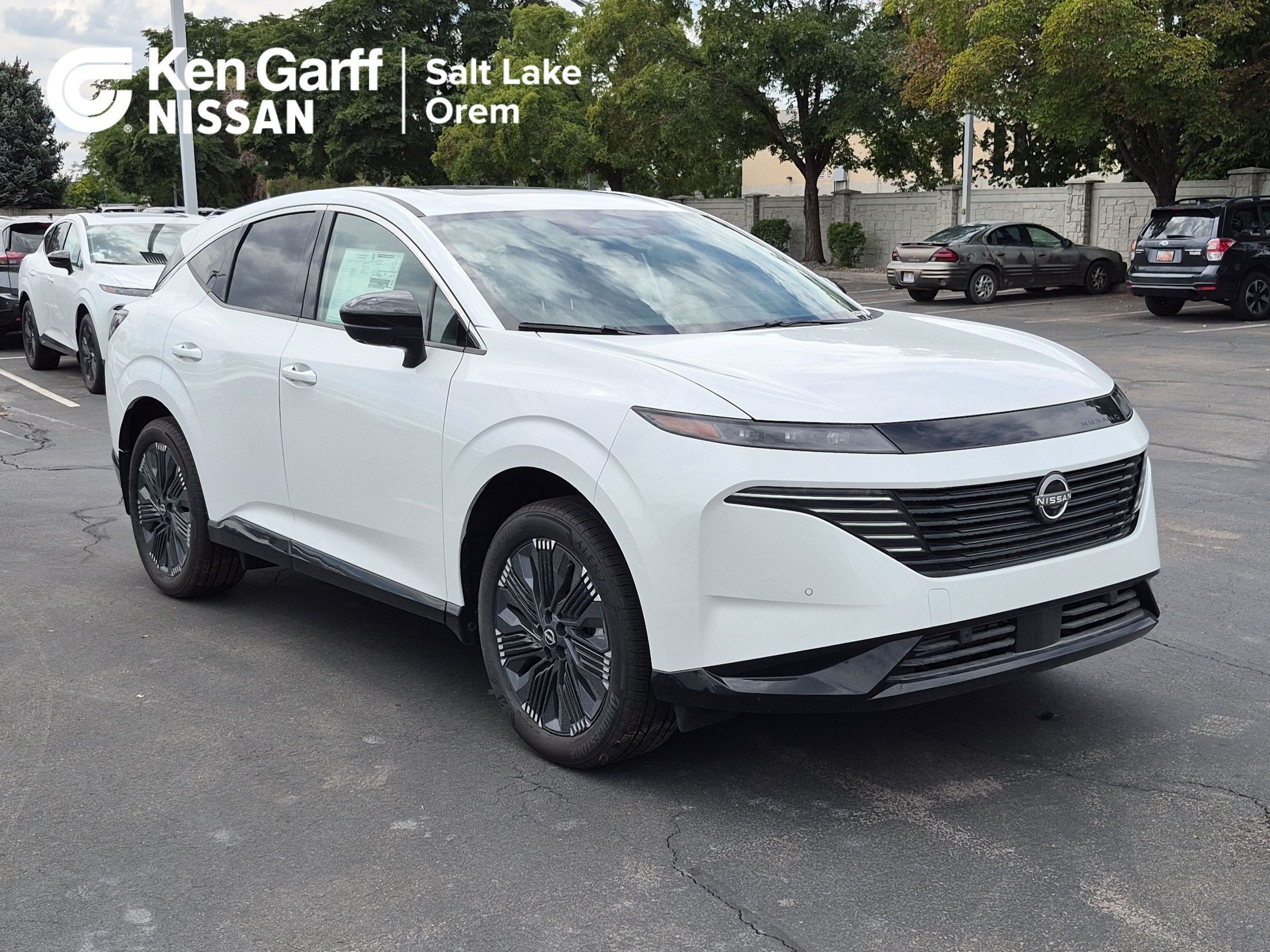 New 2026 Everest White Pearl TriCoat Nissan Platinum image 1