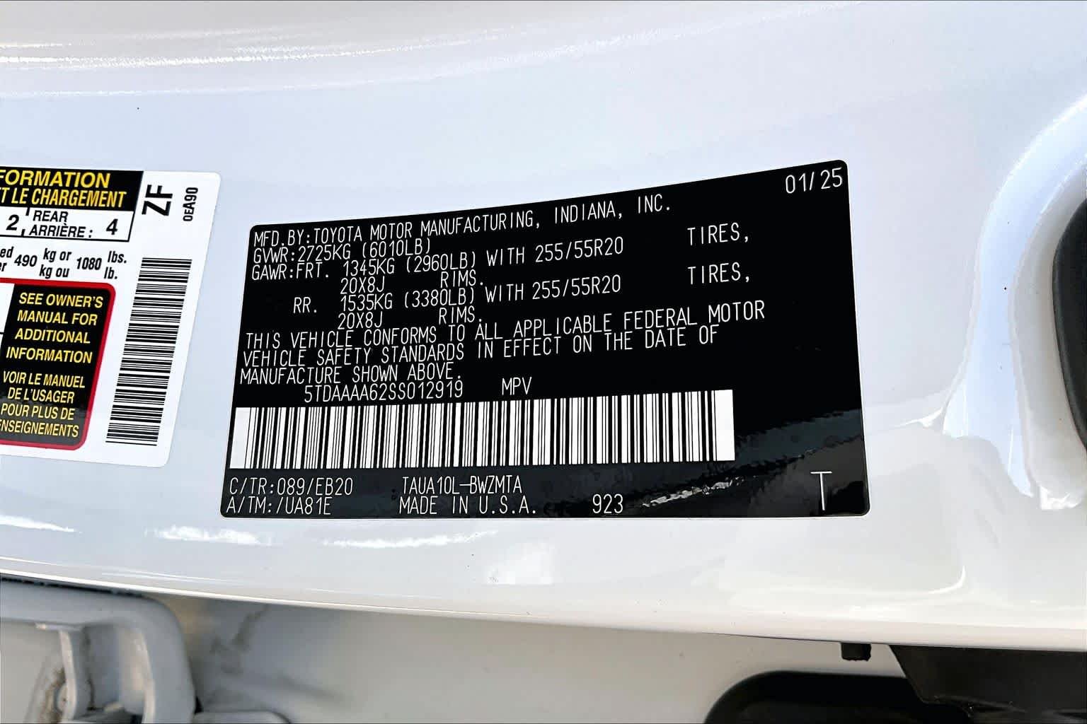 Used 2025 Wind Chill Pearl Lexus Premium image 36