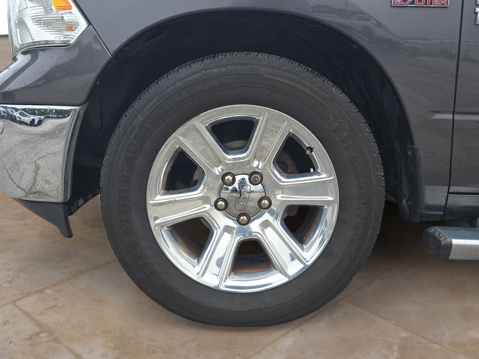 Used 2017 Granite Crystal Metallic Clearcoat Ram Lone Star Silver image 27