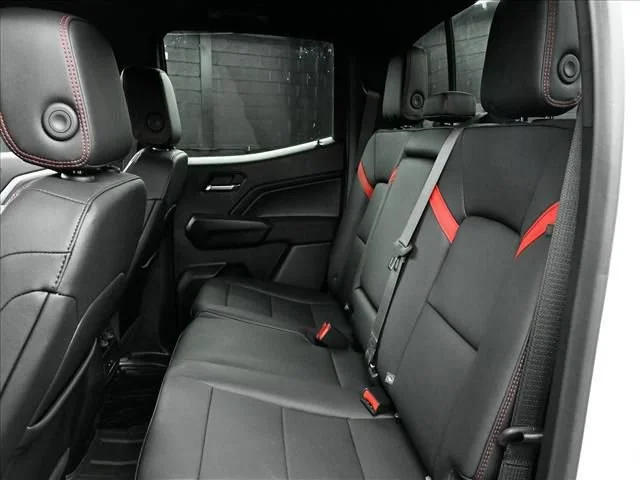 2026 Chevrolet Colorado Z71 - Photo 26