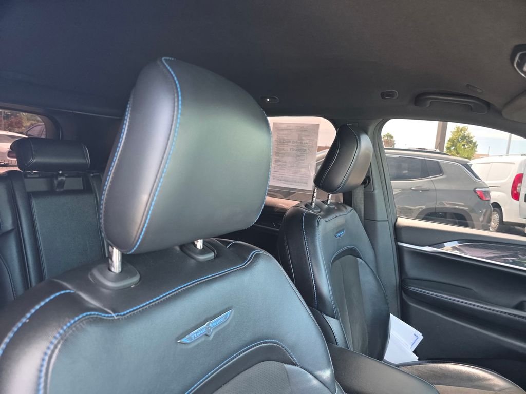 Certified Used 2022 White Jeep Trailhawk 4xe image 20