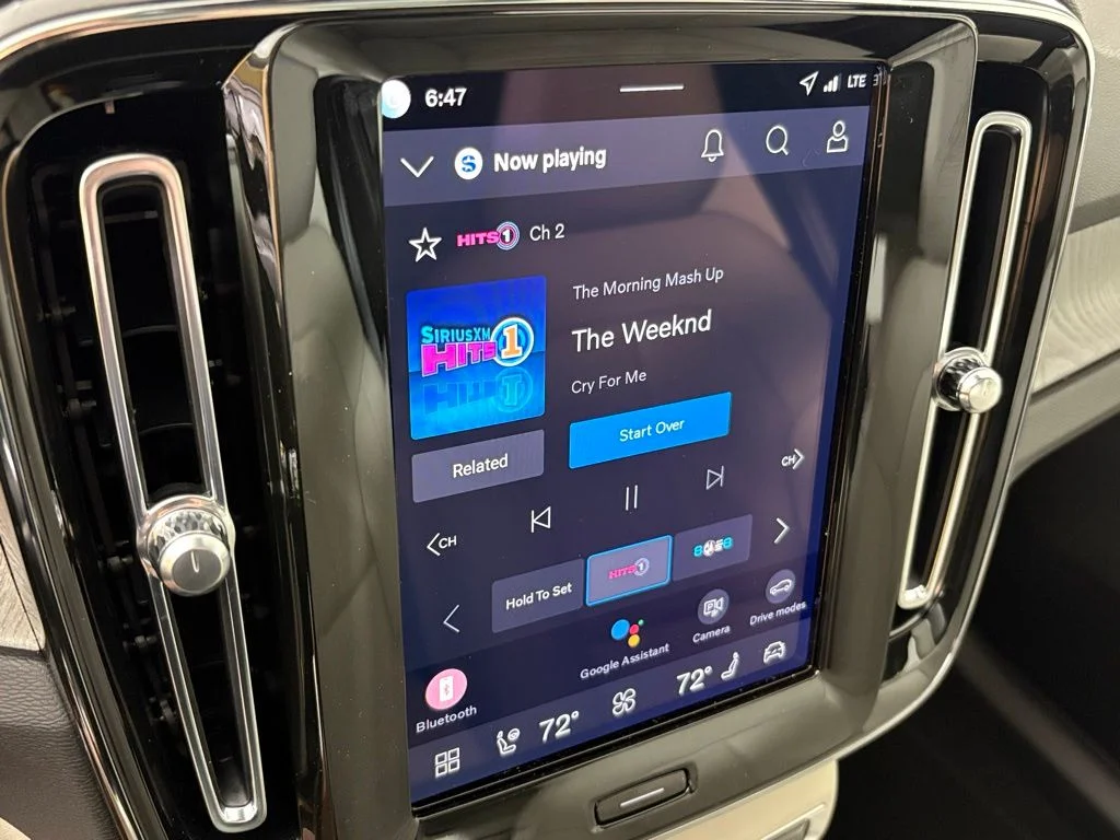 New 2026 Aurora Blue Volvo Ultra image 29