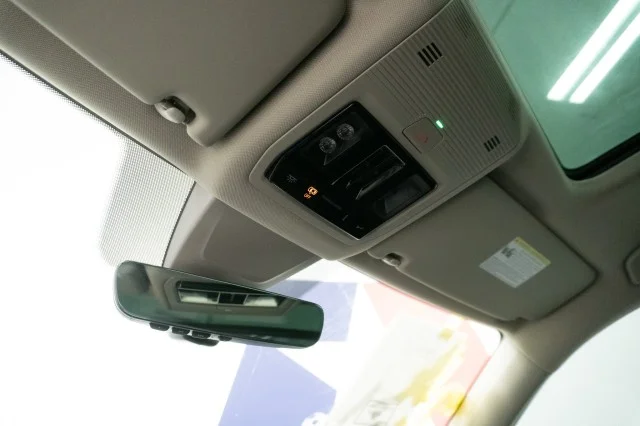 New 2024  Volkswagen 2.0T SEL image 36
