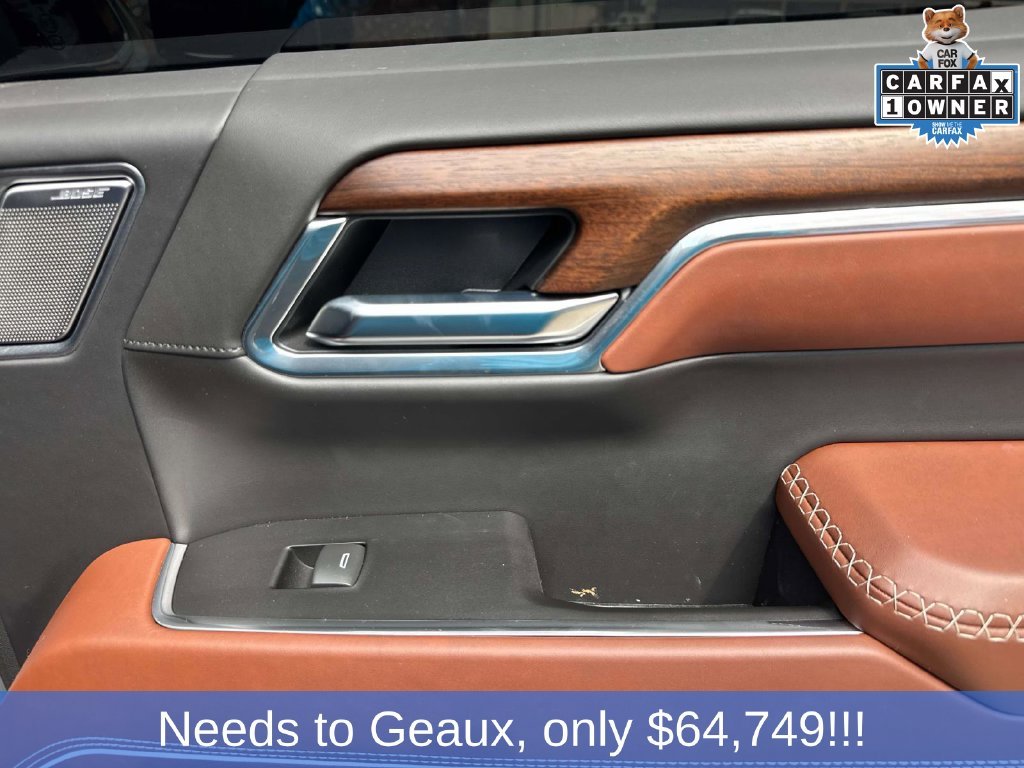 Used 2025 Gray GMC Denali Ultimate image 32