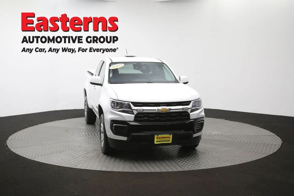 Used 2022 White Chevrolet LT image 51
