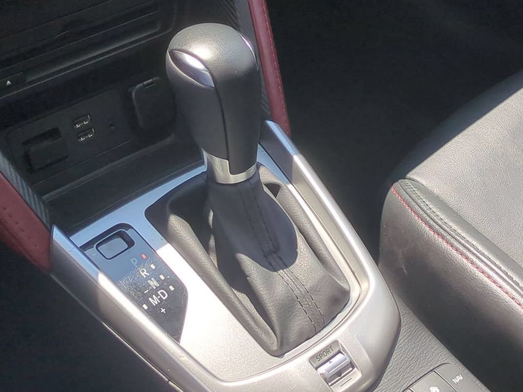 Used 2016 White Mazda Touring image 18