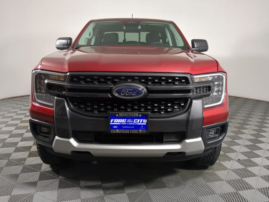 New 2026 Ruby Red Metallic Tinted Clearcoat Ford XLT image 3