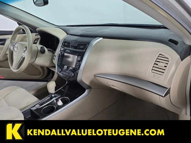Used 2013 Beige Nissan 2.5 SV image 26