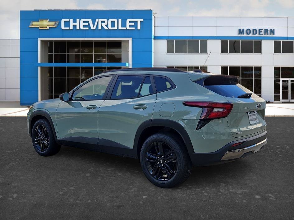New 2026 Cacti Green Chevrolet ACTIV image 3