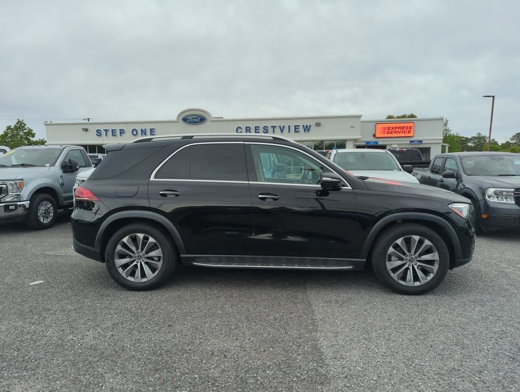 Used 2021 Black Mercedes-Benz GLE 350 image 3