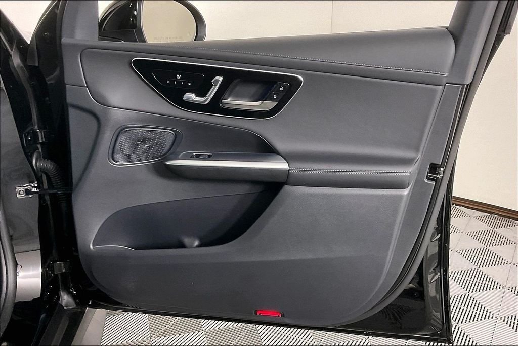 2026 Mercedes-Benz GLC Base - Photo 16