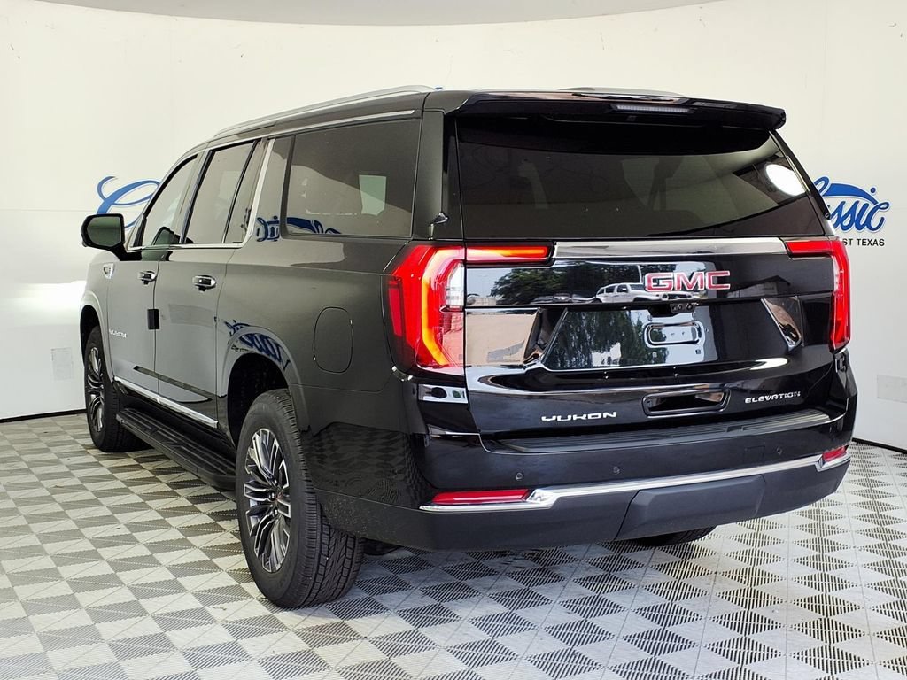 New 2026 Onyx Black GMC Elevation image 2