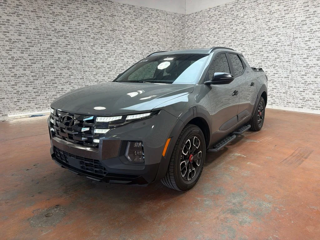 Used 2024 Hampton Gray Hyundai XRT image 3
