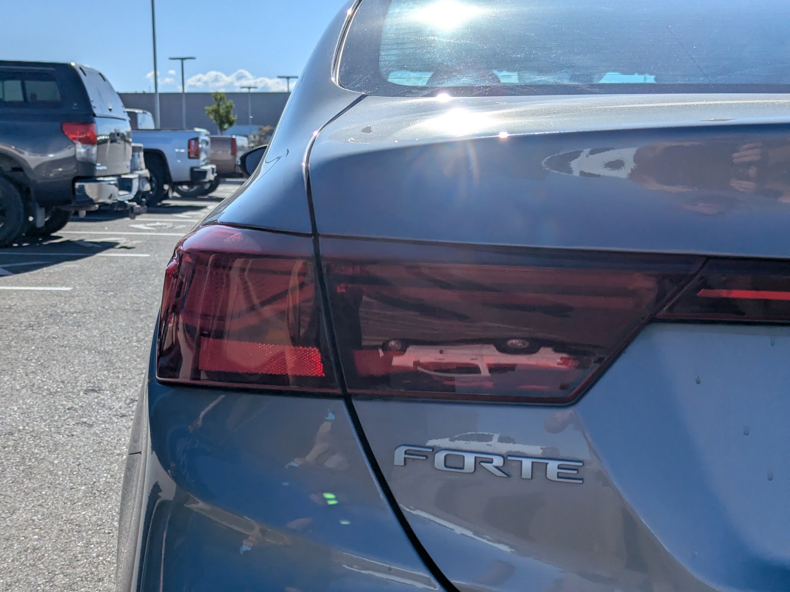 2023 Kia Forte LXS - Photo 40