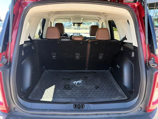 Used 2023 Red Ford Outer Banks image 27