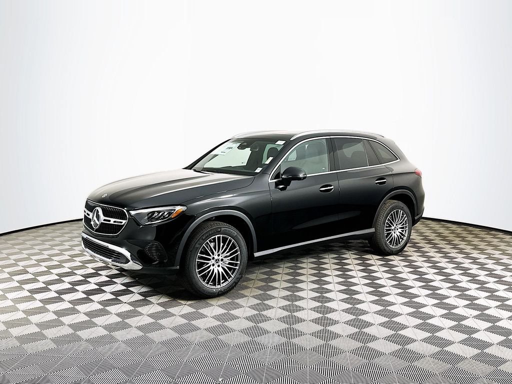 New 2026 Black Mercedes-Benz GLC 300 image 2