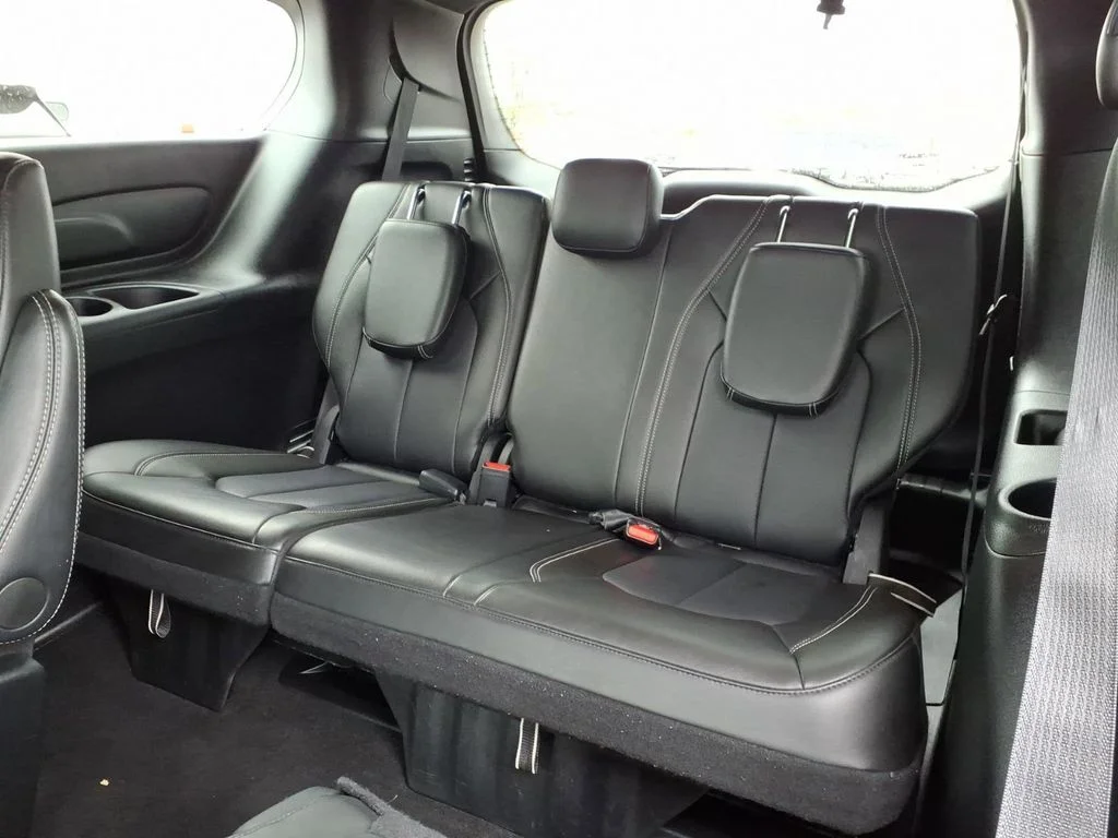 2025 Chrysler Pacifica Select - Photo 27