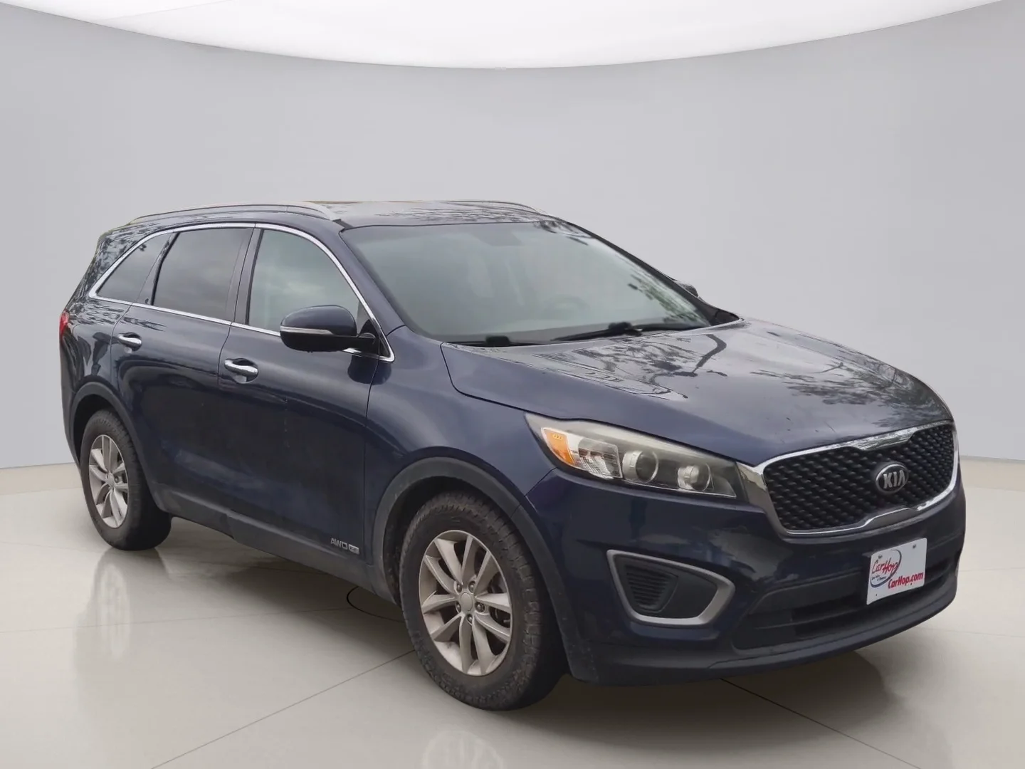 Used 2016 Blue Kia LX image 7
