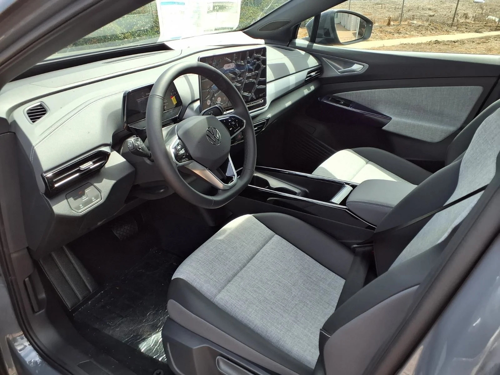 New 2026 Pure Gray Volkswagen Pro image 15