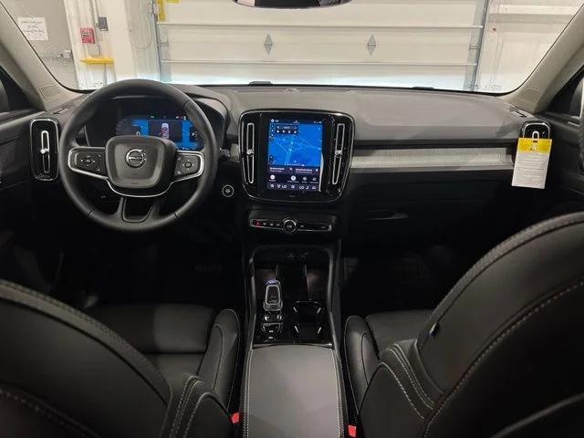 New 2026 Onyx Black Volvo Plus image 12