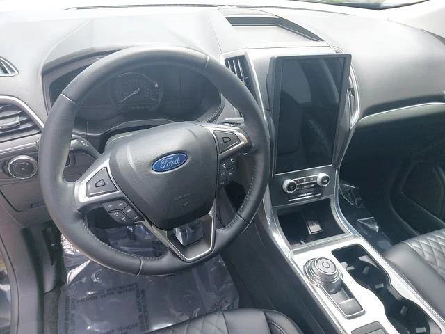 Used 2023 Black Ford Titanium image 17